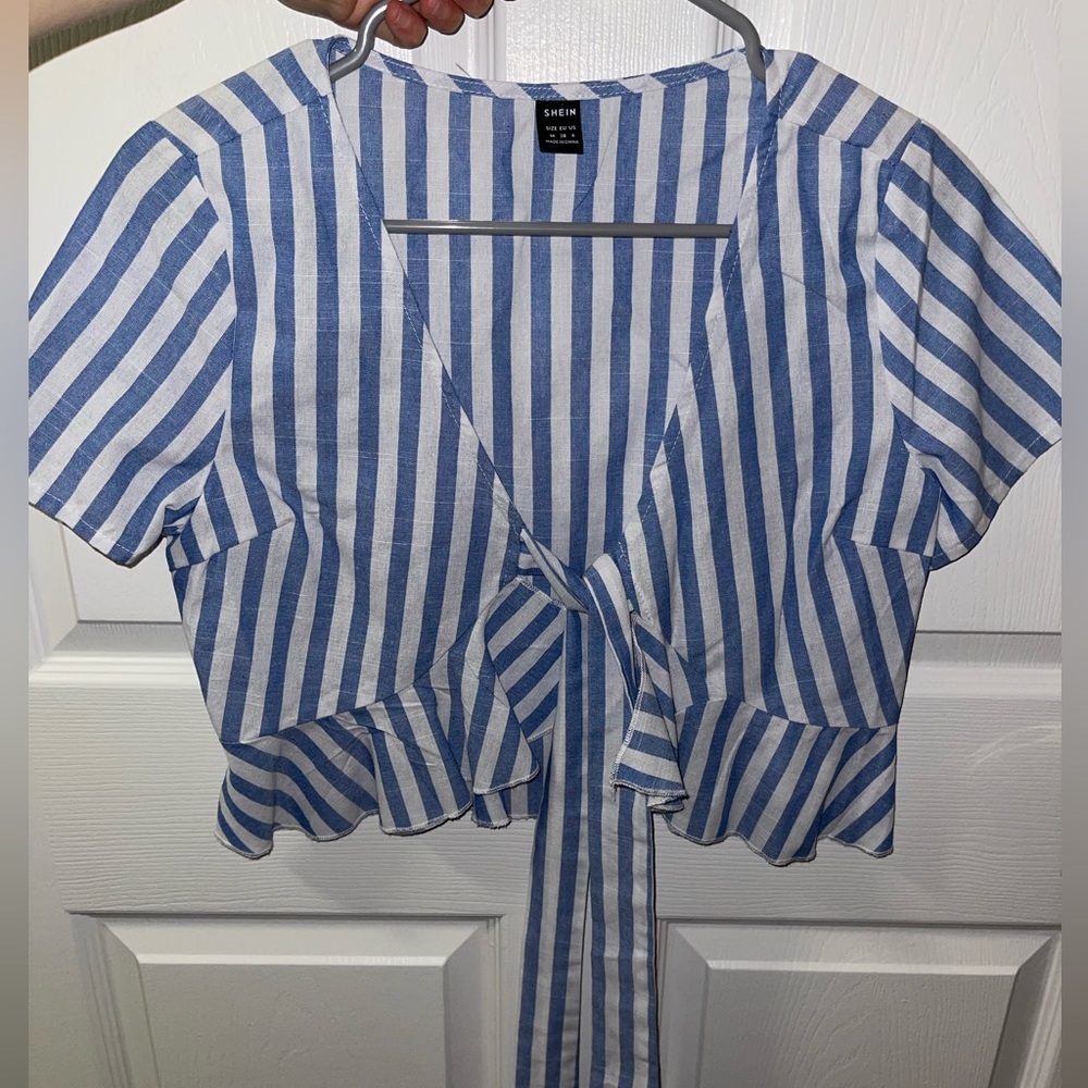 Striped Knot Front Cropped Top